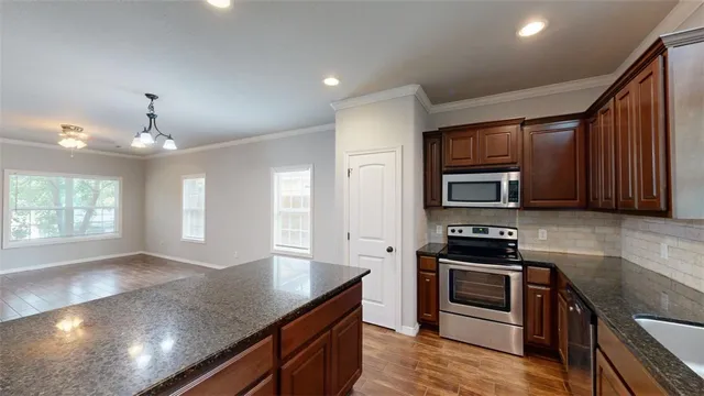 $4,200 | 109 Southland Street, College Station, TX 77840