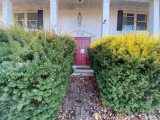 118 Kendall Road Lexington, MA 02421 - Photo 2 of 33 a front view of a house with a yard and fountain