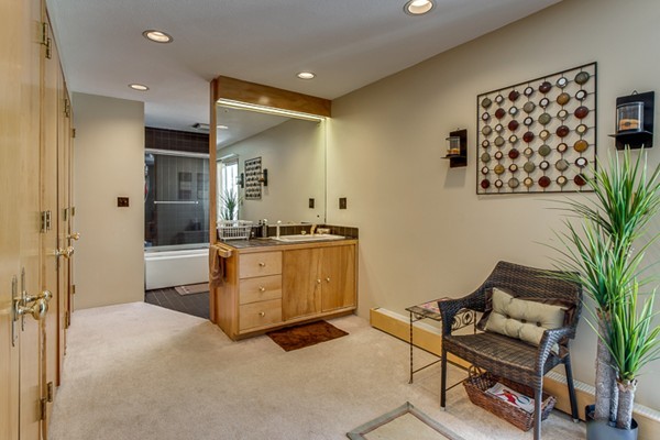62 Summit Road Medford, MA 02155 - Photo 18 of 30 Gallery Image 18