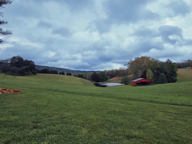 $799,900 | 919 John Burch Road West, Dunlap, TN 37327