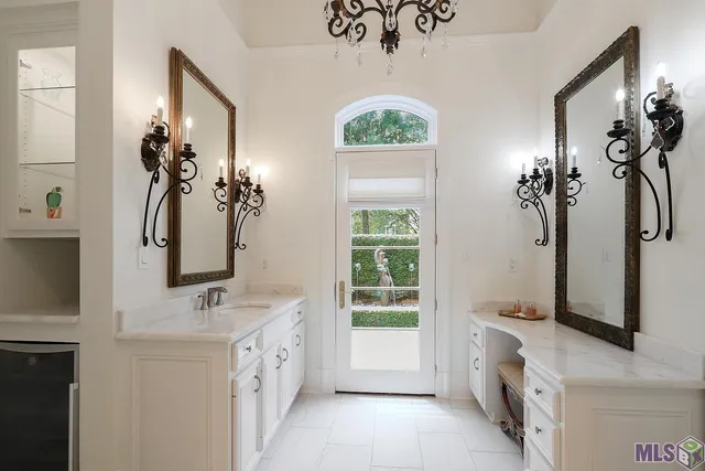 $3,495,500 | 17835 East Augusta Drive, Baton Rouge, LA 70810