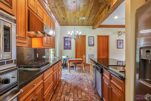 $3,495,500 | 17835 East Augusta Drive, Baton Rouge, LA 70810