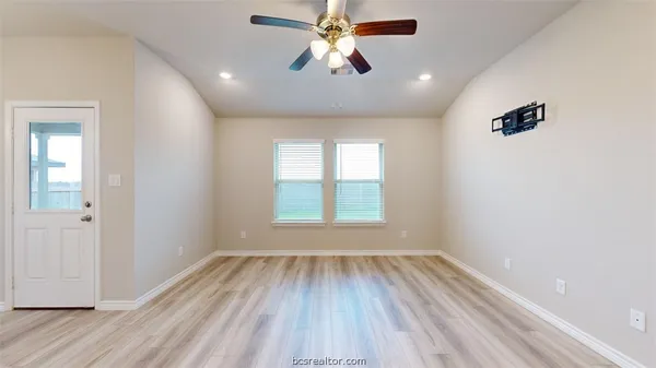 $2,200 | 2148 Chief Street, Bryan, TX 77807