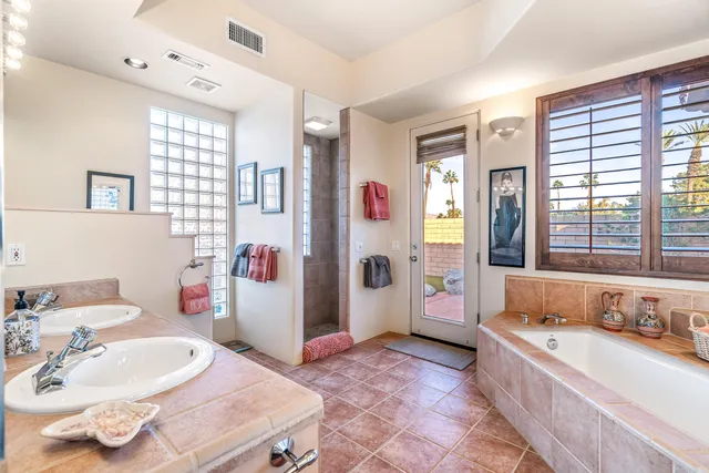 $1,325,000 | 38830 Desert Mirage Drive, Palm Desert, CA 92260