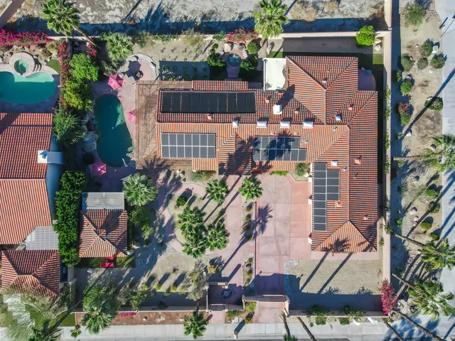 $1,325,000 | 38830 Desert Mirage Drive, Palm Desert, CA 92260