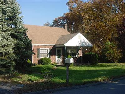 1050 Robertson Road Fort Mitchell, KY 41017 - Photo 1 of 2 Gallery Image 1