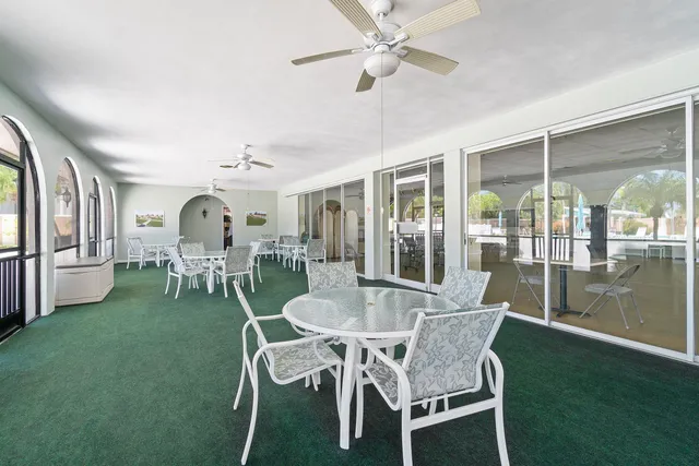 $249,999 | 400 Northeast 20th Street, Unit D101, Boca Raton, FL 33431