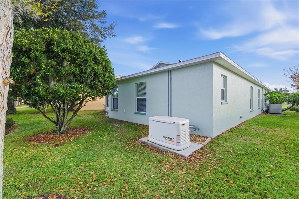15771 Southwest 13th Circle Ocala, FL 34473 - Photo 25 of 29 a front view of house with backyard and green space