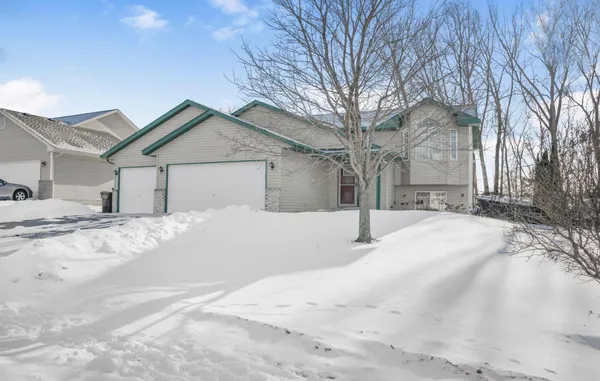 $364,700 | 712 Buffalo Hills Street, Buffalo, MN 55313