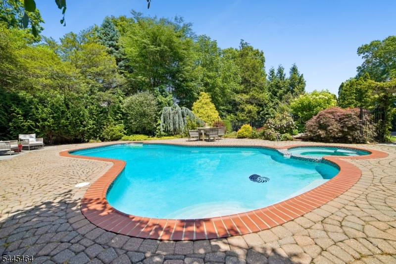 75 Woodland Road Madison, NJ 07940 - Photo 40 of 44