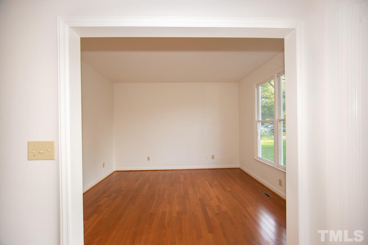 4811 Mandel Road Durham, NC 27712 - Photo 3 of 28 Gallery Image 3