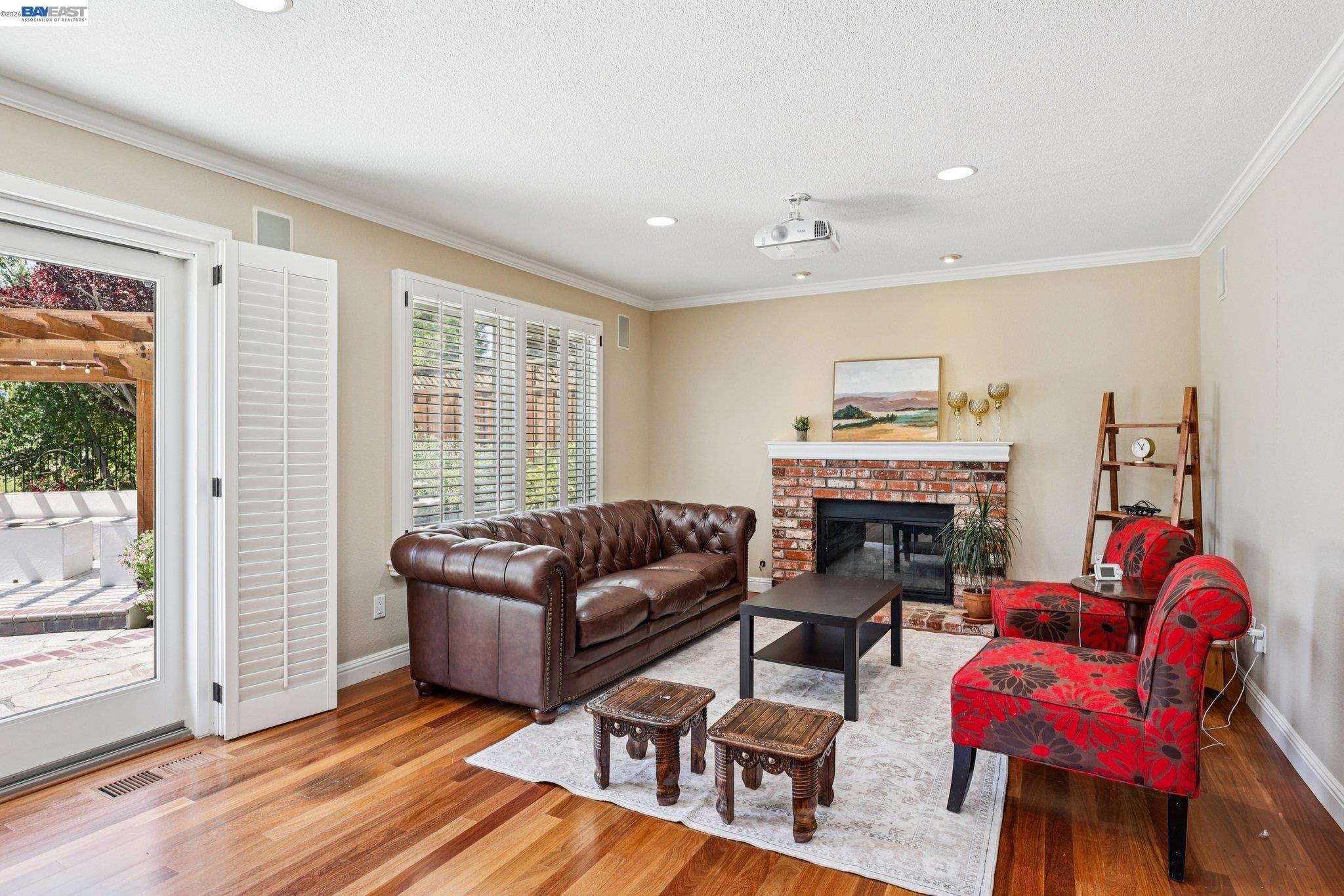 1095 Canyon Hills Road San Ramon, CA 94582 - Photo 9 of 57
