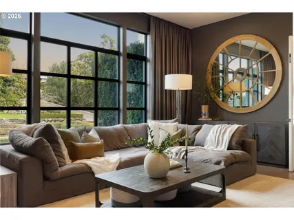 $6,975,000 | 8001 Southeast Evergreen Highway, Vancouver, WA 98664
