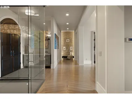 $6,975,000 | 8001 Southeast Evergreen Highway, Vancouver, WA 98664