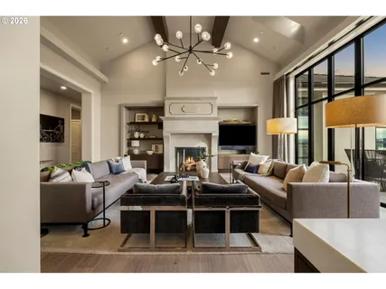 $6,975,000 | 8001 Southeast Evergreen Highway, Vancouver, WA 98664