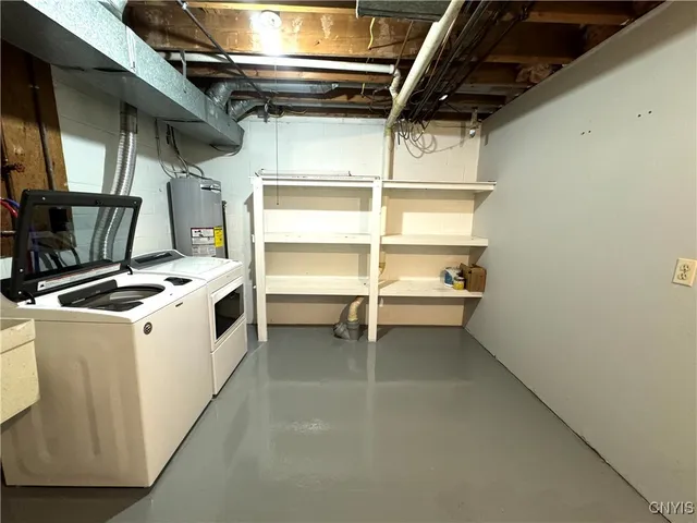 $2,200 | 62 Chestnut Road, New Hartford, NY 13413