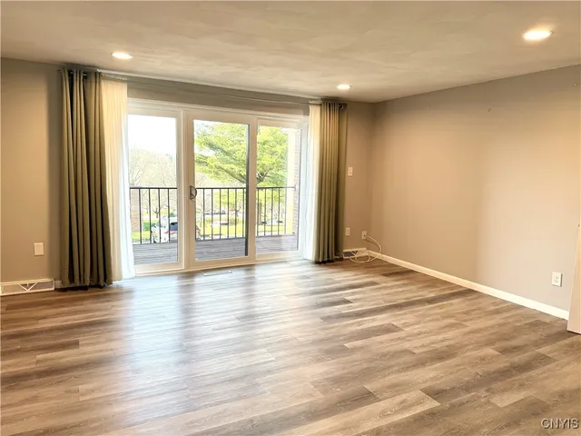 $2,200 | 62 Chestnut Road, New Hartford, NY 13413