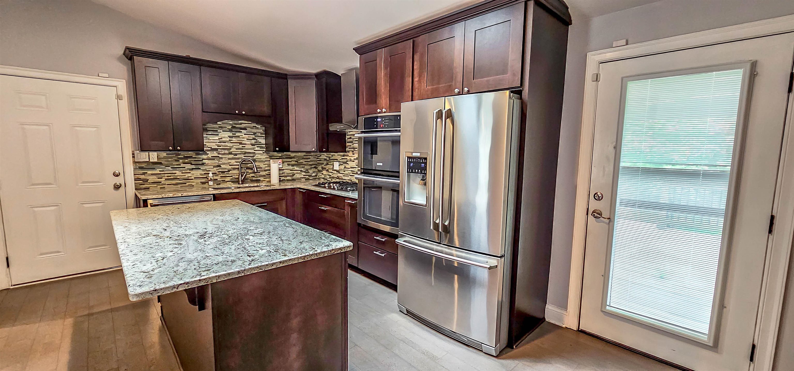 461 South White Station Road Memphis, TN 38117 - Photo 8 of 26 Gallery Image 8