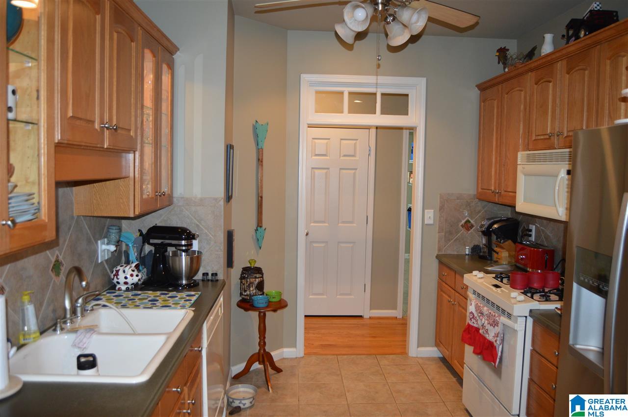 209 Emerald Cove Chelsea, AL 35043 - Photo 9 of 26