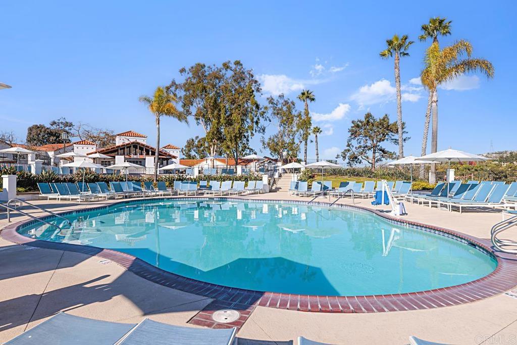 7323 Estrella De Mar Road, Unit 37 Carlsbad, CA 92009 - Photo 43 of 47