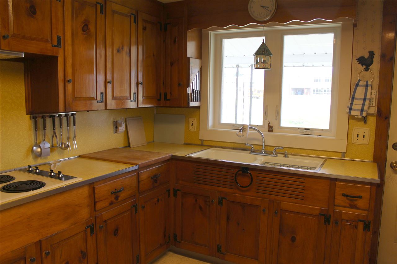 140 Sunny Acres Road Brattleboro, VT 05301 - Photo 2 of 25 Gallery Image 2