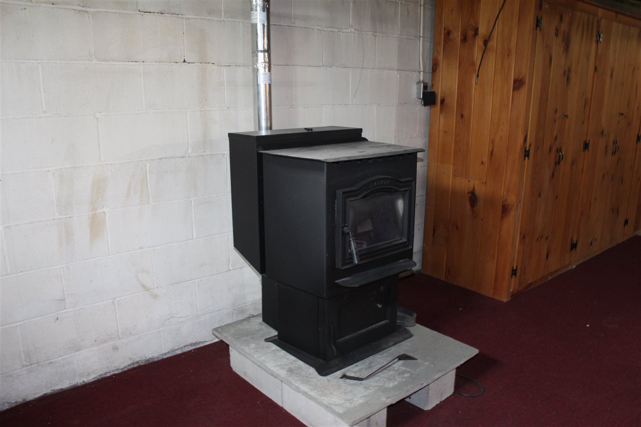 140 Sunny Acres Road Brattleboro, VT 05301 - Photo 16 of 25 Gallery Image 16