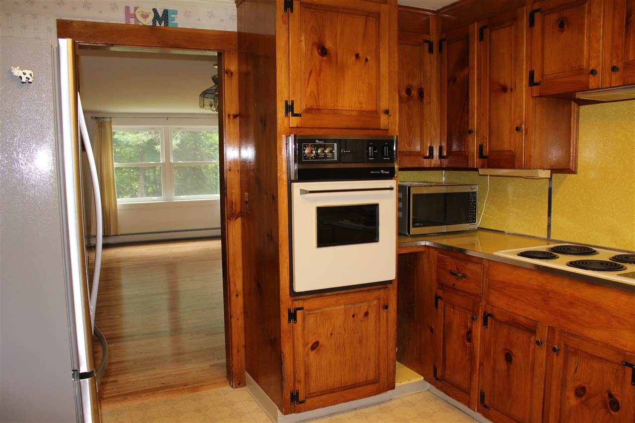 140 Sunny Acres Road Brattleboro, VT 05301 - Photo 3 of 25 Gallery Image 3