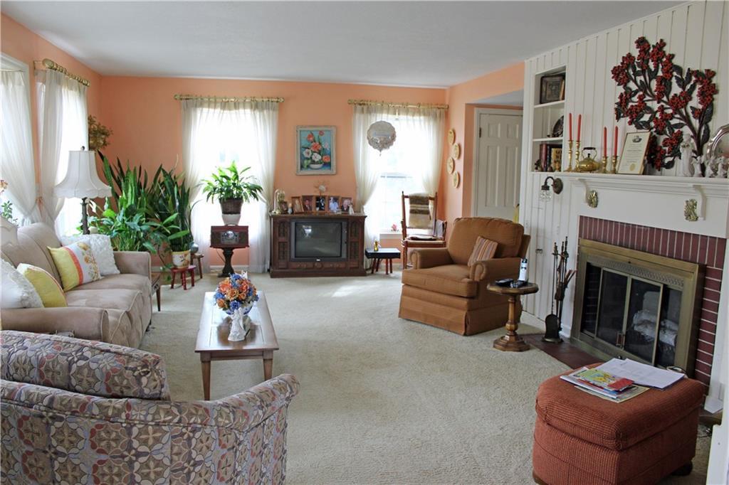 1700 Fairfield Springfield, OH 45502 - Photo 5 of 36