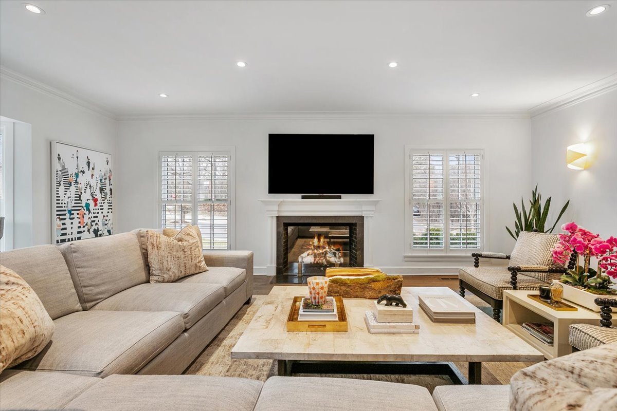 375 Washington Road Lake Forest, IL 60045 - Photo 5 of 45