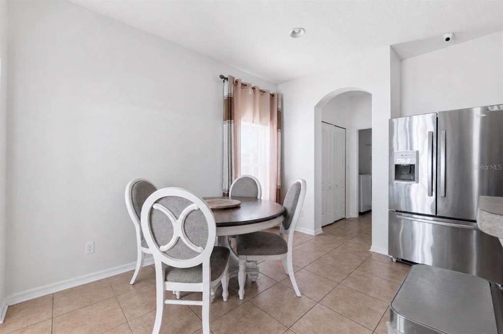 704 Parsons Pointe Street Seffner, FL 33584 - Photo 16 of 36