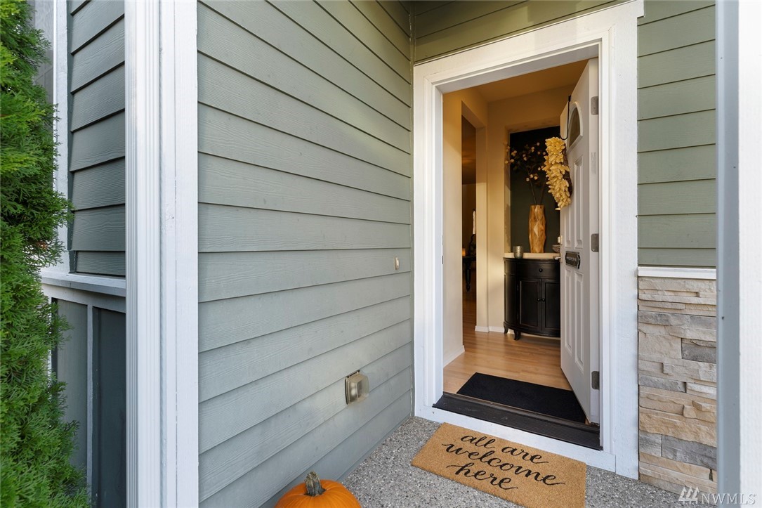 2631 179th Street Southeast Bothell, WA 98012 - Photo 3 of 32