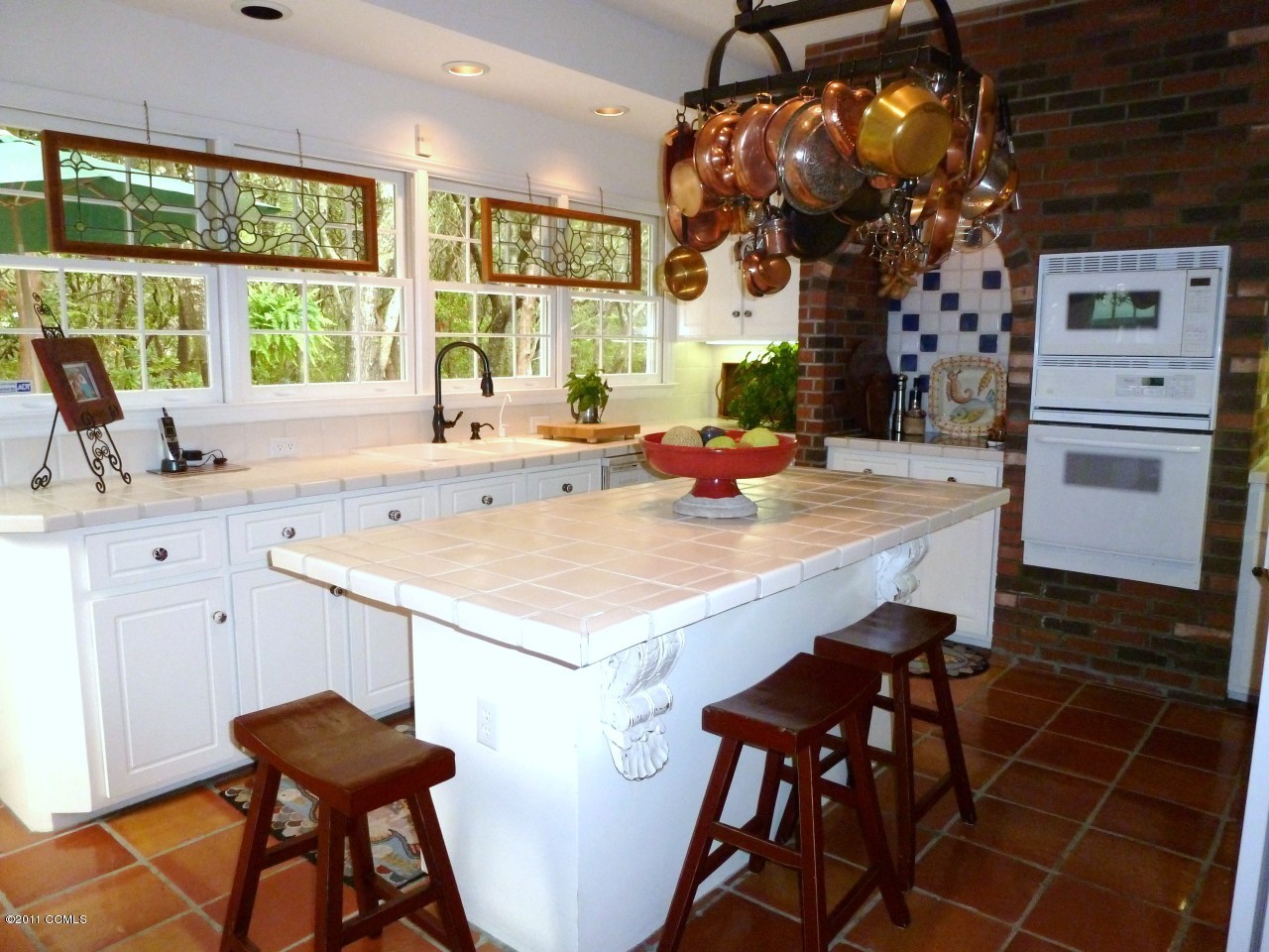 561 Coral Ridge Road Pine Knoll Shores, NC 28512 - Photo 8 of 46 Open and Easy to Use Kitchen
