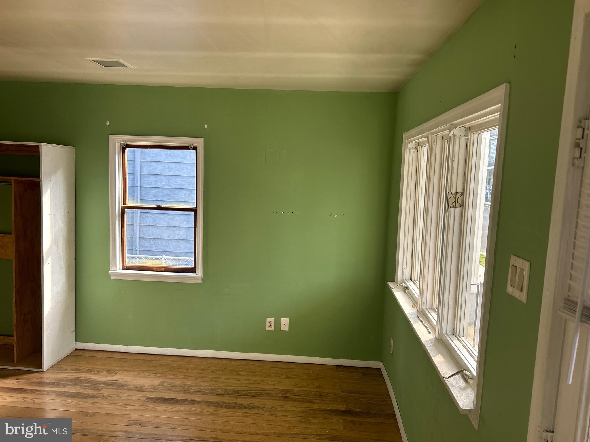 46 Penn Street Penns Grove, NJ 08069 - Photo 4 of 18 a view of front door of a house
