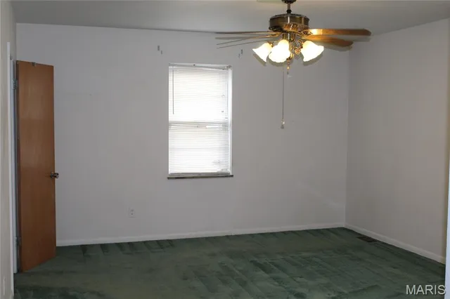 $219,900 | 8920 Lackland Road, Overland, MO 63114