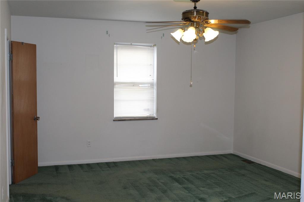 8920 Lackland Road Overland, MO 63114 - Photo 12 of 23