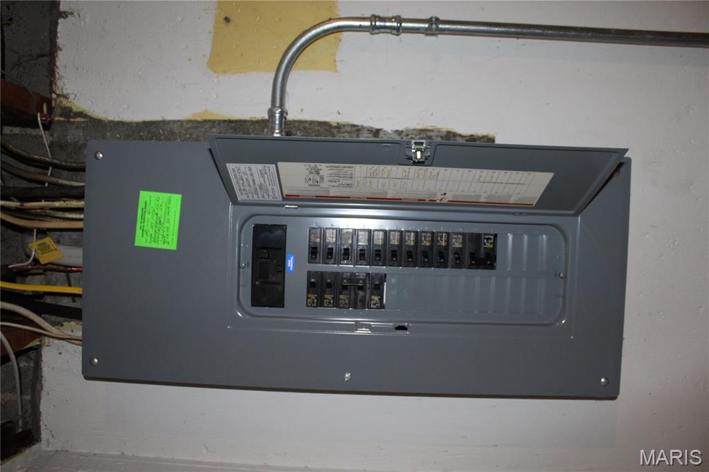 8920 Lackland Road Overland, MO 63114 - Photo 20 of 23