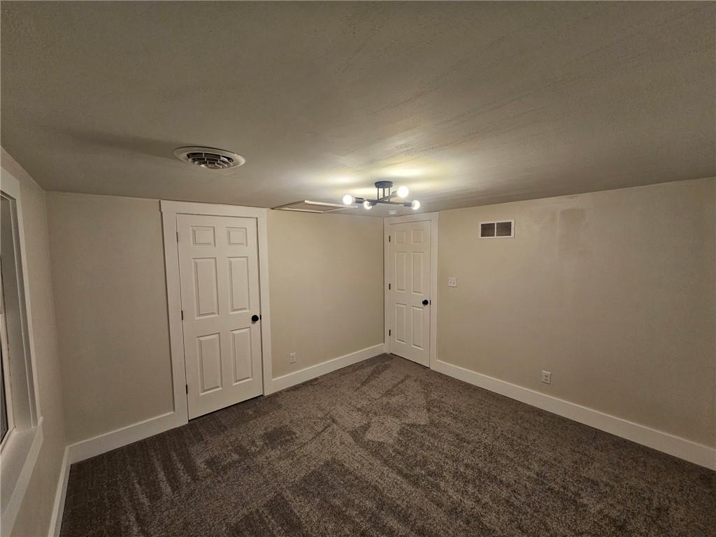 539 Walnut Street Vandergrift, PA 15690 - Photo 17 of 33 a view of an empty room