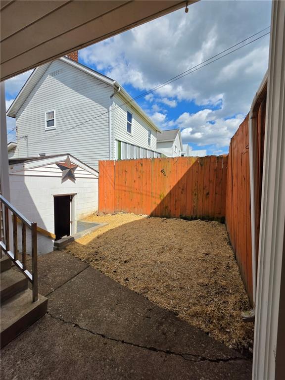 539 Walnut Street Vandergrift, PA 15690 - Photo 34 of 35