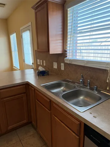 $2,200 | 8835 Old Maple Lane, Humble, TX 77338