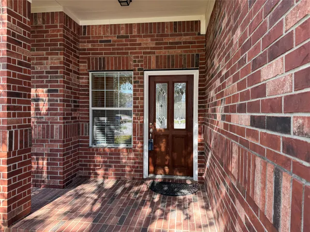 $2,200 | 8835 Old Maple Lane, Humble, TX 77338