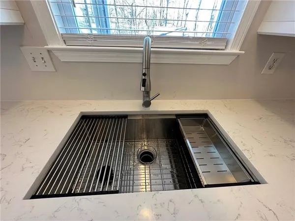 $2,500 | 3263 Long Indian Creek Court, Alpharetta, GA 30022