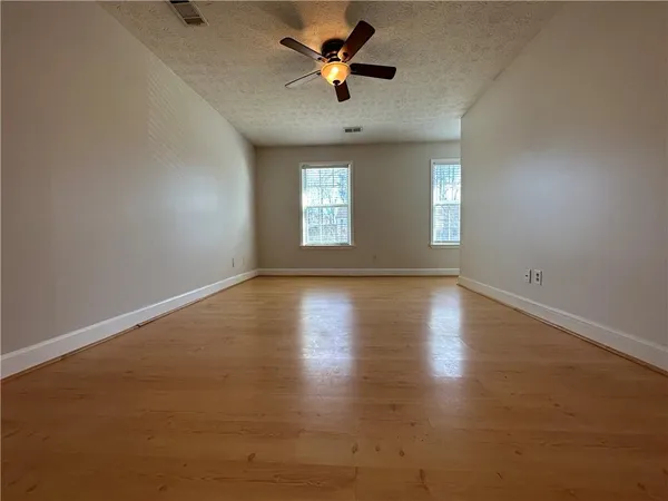 $2,500 | 3263 Long Indian Creek Court, Alpharetta, GA 30022