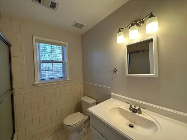 $2,500 | 3263 Long Indian Creek Court, Alpharetta, GA 30022