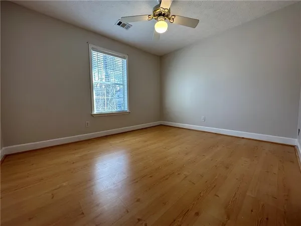 $2,500 | 3263 Long Indian Creek Court, Alpharetta, GA 30022