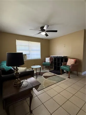 $1,000 | 4323 Plum Orchard Avenue, New Orleans, LA 70126