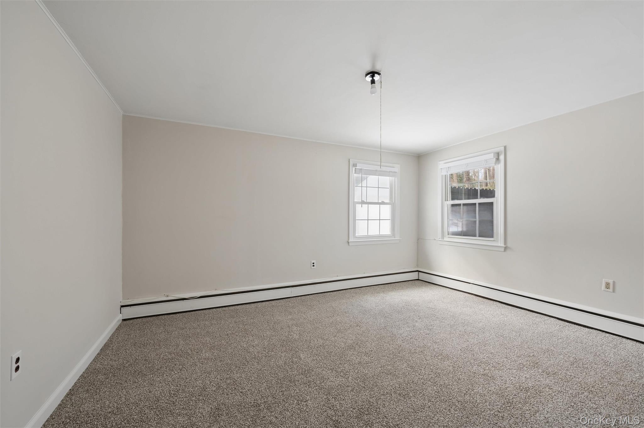 29 Squiretown Road, Unit D Hampton Bays, NY 11946 - Photo 13 of 20 Bedroom