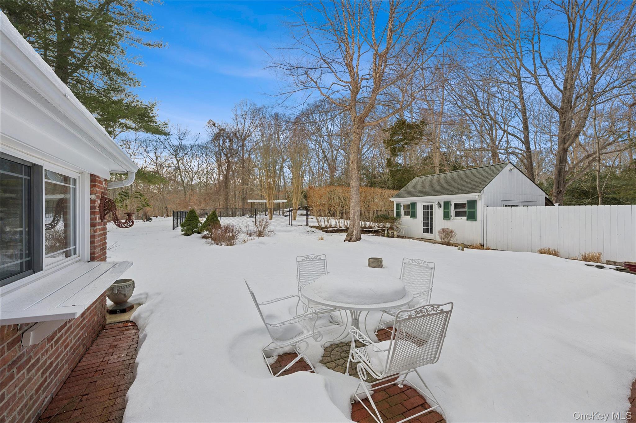 29 Squiretown Road, Unit D Hampton Bays, NY 11946 - Photo 19 of 26 Patio