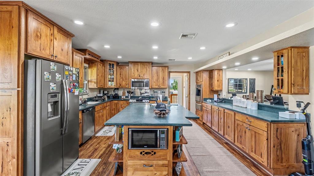339 Mini Ranch Road Sebring, FL 33870 - Photo 11 of 98