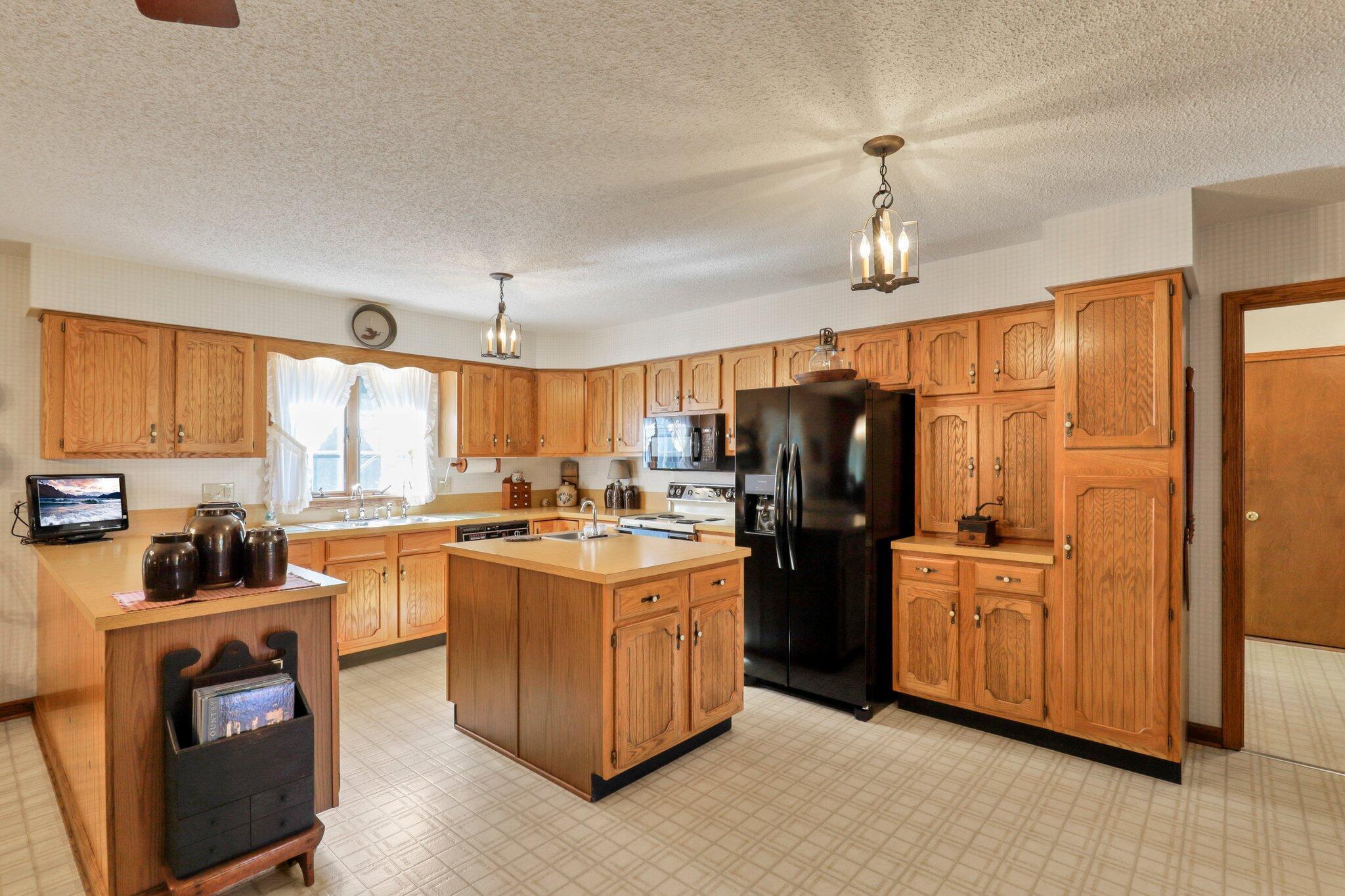 4770 Johnstown Road Centerburg, OH 43011 - Photo 6 of 57 39-web-or-mls-_MG_8516