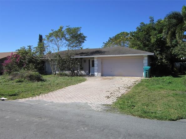 2709 Southwest 7th Street Boynton Beach, FL 33435 - Photo 1 of 7 Property Photo